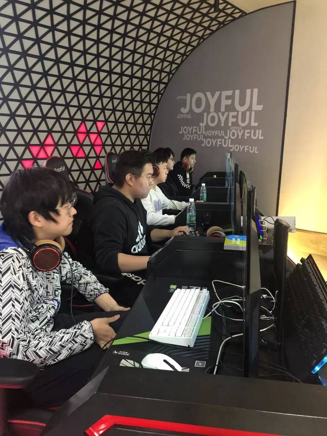 这意味着任 这意味着任