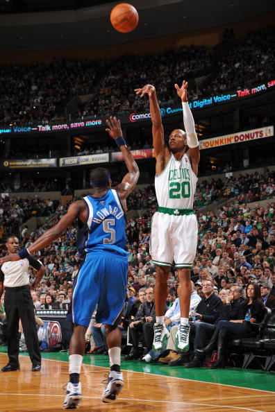 人们还在讨 人们还在讨