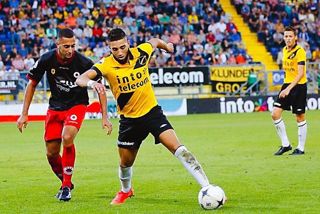 羽毛球世锦赛27日赛程出炉：石宇奇对阵卡拉吉 陈雨菲对阵布里奇菲尔特