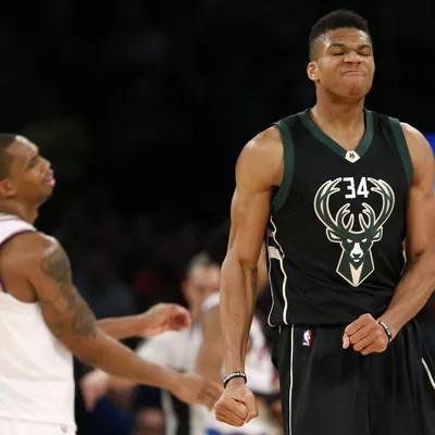 IW-袁悦2-0击败郑钦文 首胜Top10携7连胜进32强