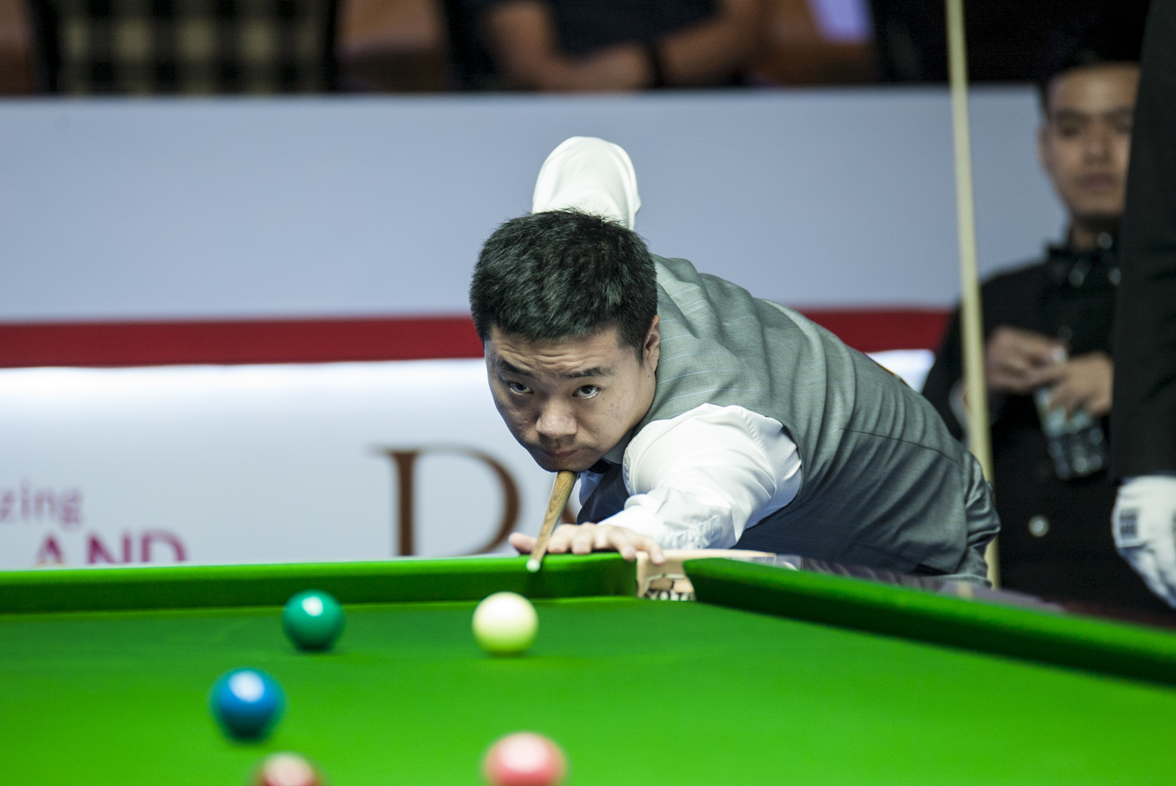 相比豪赌大 相比豪赌大